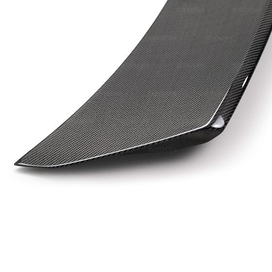 Seibon OEM-Style Gloss Black Carbon Fiber Rear L-4