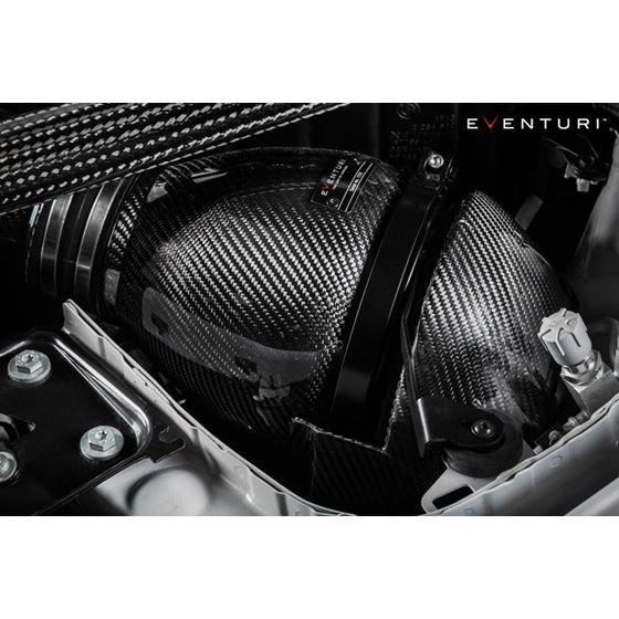 Eventuri BMW F8X M3 / M4 Black Carbon V2 Sealed-2