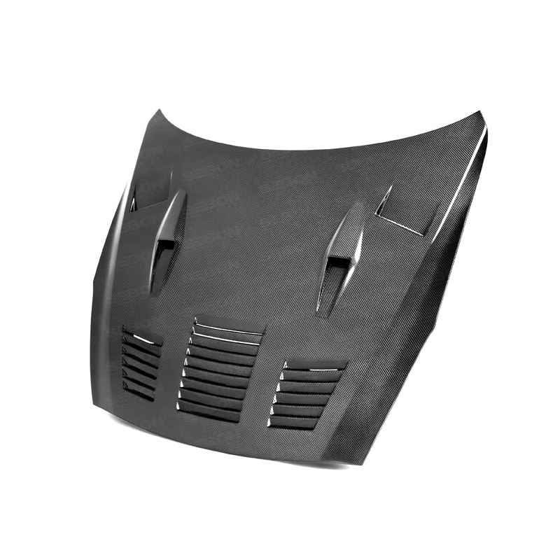 Seibon GTII-style carbon fiber hood for 2009-2015