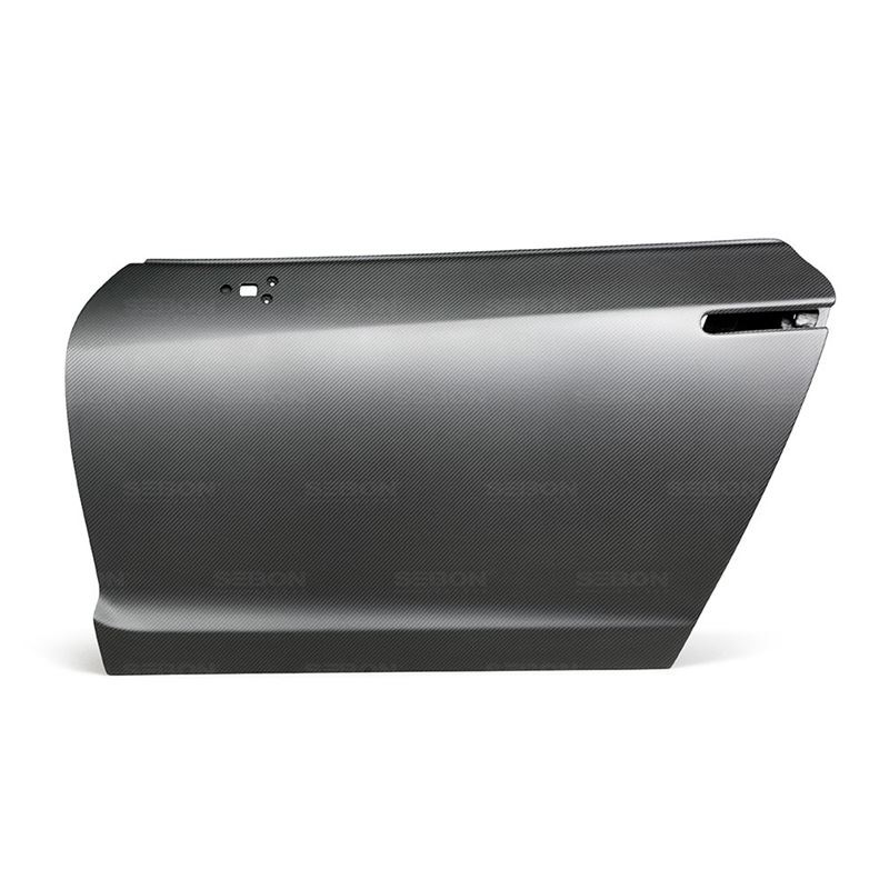 Seibon OE-style DRY CARBON doors for 2009-2011 Nis